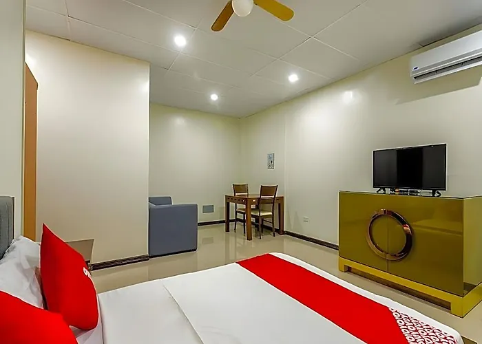 Hotel La Belladoza Near Naia T1 Airport 2*