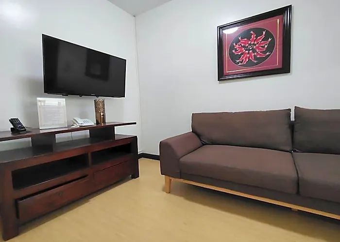 La Belladoza Near Naia T1 Airport