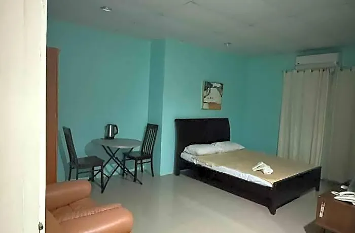 La Belladoza Near Naia T1 Airport Manila